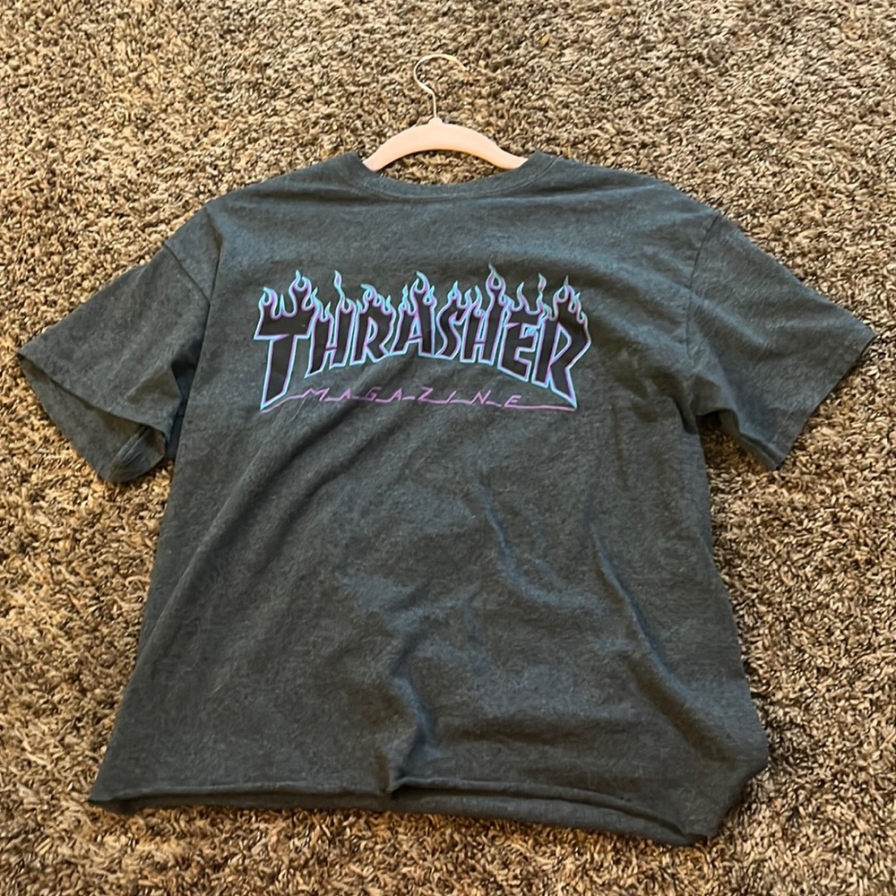 Gray Thrasher T-shirt